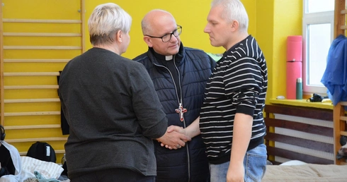 Bp Waldemar Musioł odwiedził powodzian