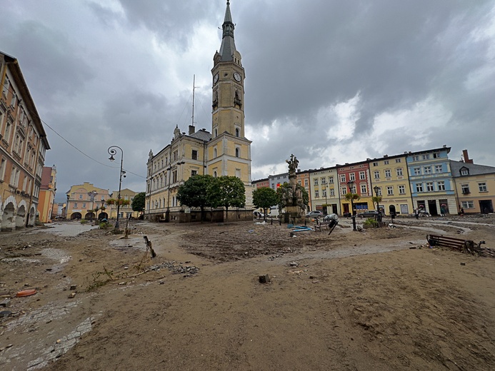 Kłodzko i Lądek-Zdrój dzień po tragedii