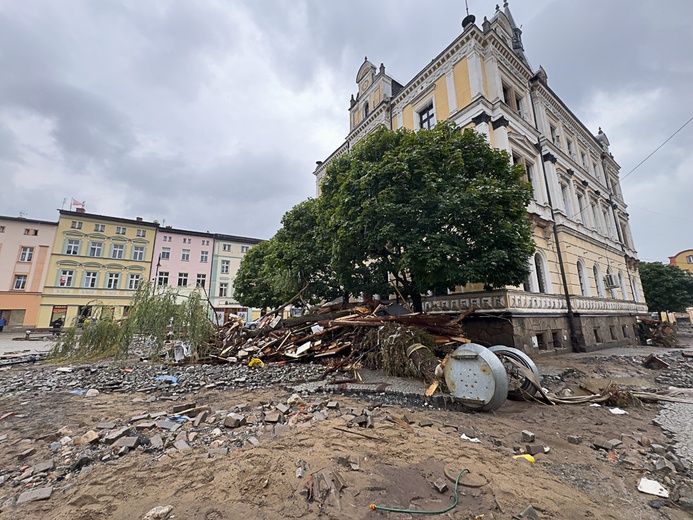 Kłodzko i Lądek-Zdrój dzień po tragedi