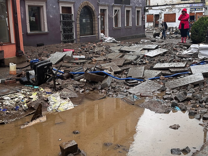 Kłodzko i Lądek-Zdrój dzień po tragedi