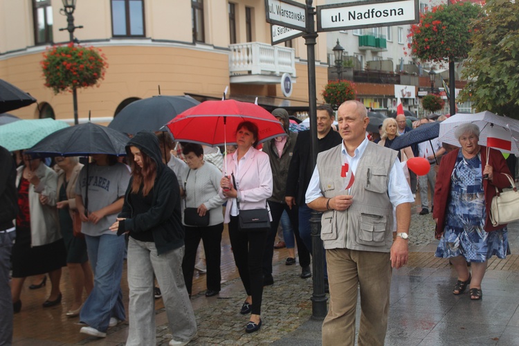 Ciechanów. Marsz dla Życia i Rodziny