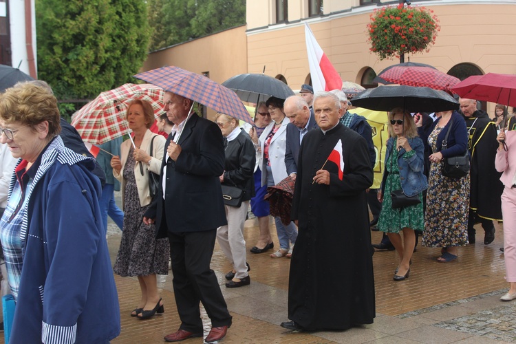 Ciechanów. Marsz dla Życia i Rodziny