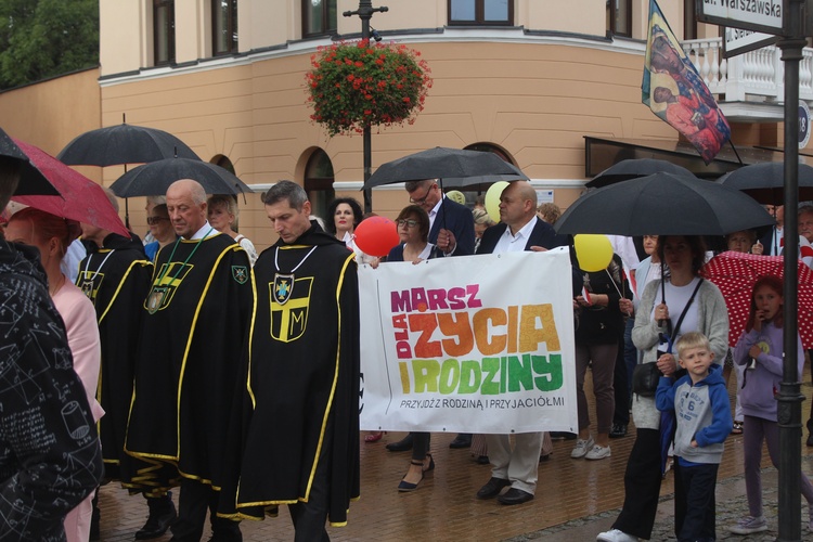 Ciechanów. Marsz dla Życia i Rodziny