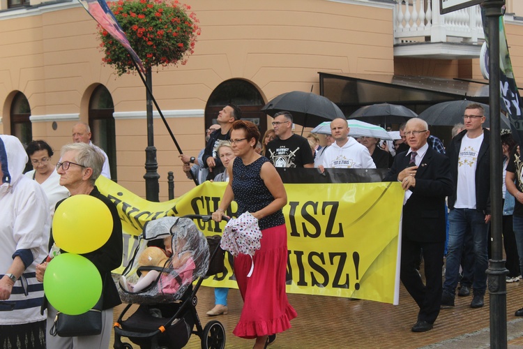 Ciechanów. Marsz dla Życia i Rodziny