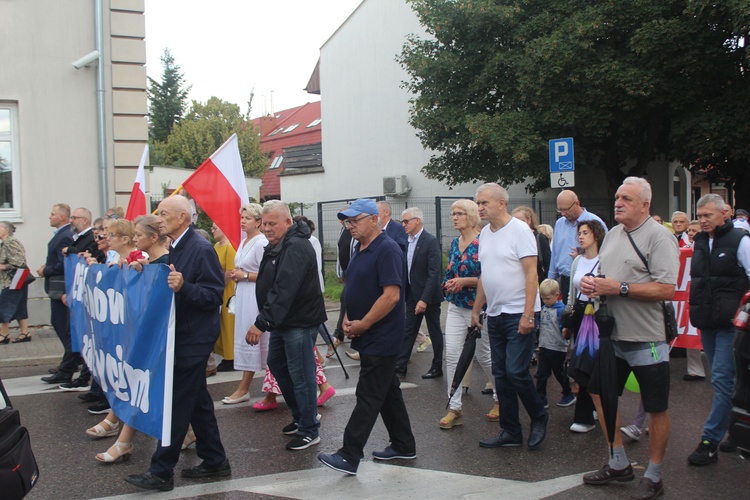 Ciechanów. Marsz dla Życia i Rodziny