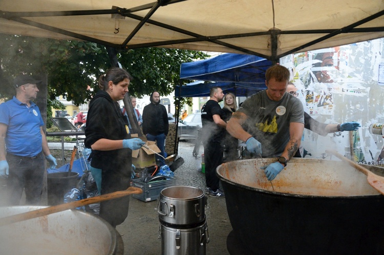 World Central Kitchen w Głuchołazach