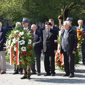Wrocław. U św. Bonifacego i pod pomnikiem Zesłańcom Sybiru
