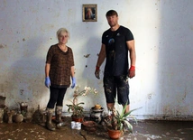 Fala powodziowa sięgnęła sufitu. Na ścianie ostał się tylko obrazek „Jezu, ufam Tobie”