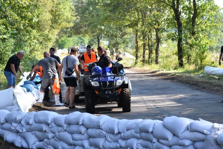 Trudna sytuacja k. Nowogrodu Bobrzańskiego