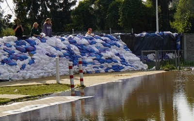 Obrona przed wodą we Wrocławiu-Stabłowicach