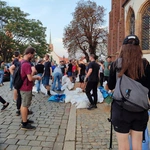 Ostrów Tumski przygotowuje się na falę powodziową