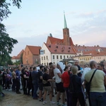 Ostrów Tumski przygotowuje się na falę powodziową