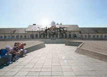 Bł. ks. Franciszek Drzewiecki – światło w mroku Dachau