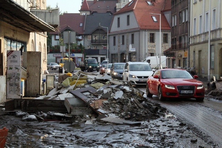 Stronie Śląskie, Lądek-Zdrój i Kłodzko po niszczącej fali powodziowej