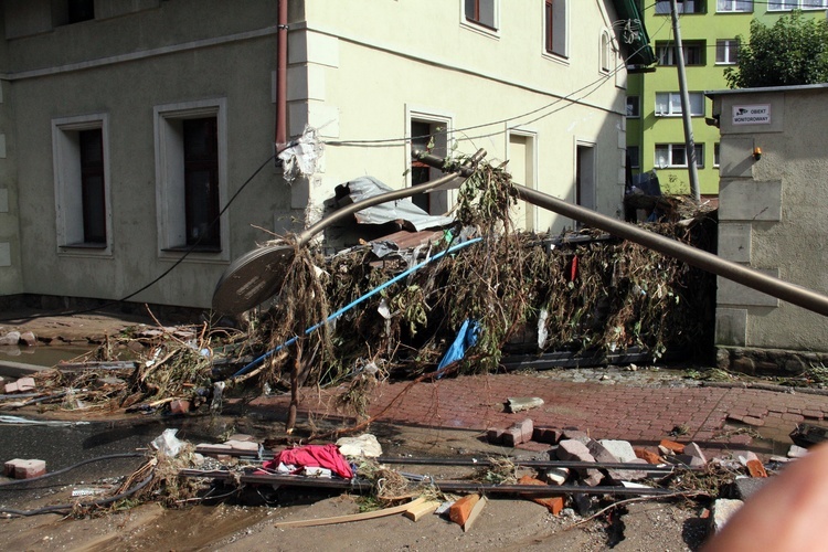 Stronie Śląskie, Lądek-Zdrój i Kłodzko po niszczącej fali powodziowej