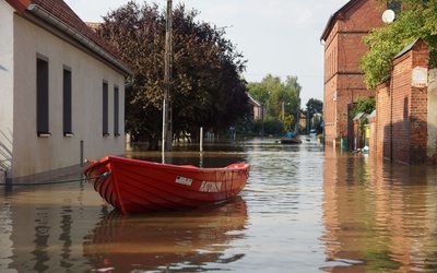 Caritas Archidiecezji Wrocławskiej w Lewinie Brzeskim