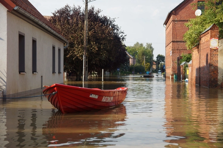 Caritas Archidiecezji Wrocławskiej w Lewinie Brzeskim