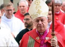 Abp Kupny: Modlimy się za ofiary powodzi, ale także za tych, którzy im pomagają