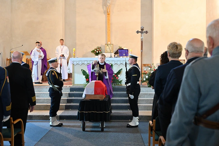 Uroczystości pogrzebowe nieznanego żołnierza