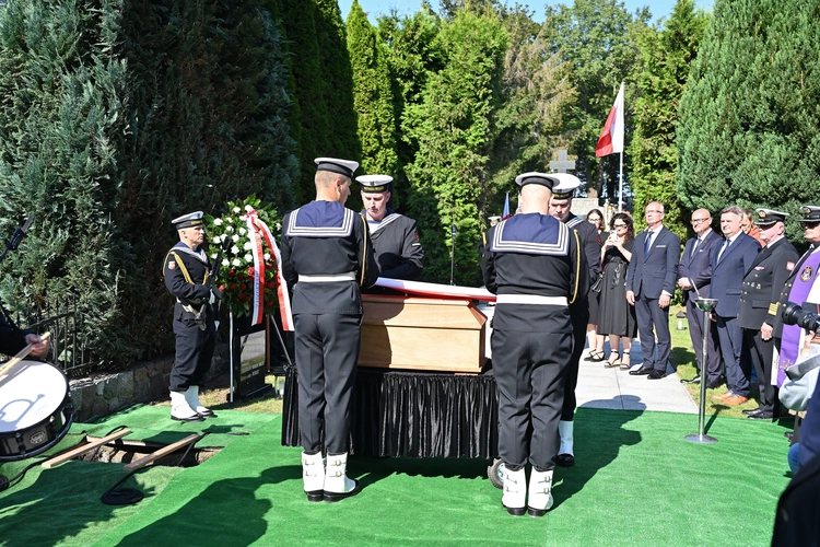 Uroczystości pogrzebowe nieznanego żołnierza