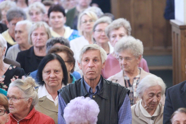 Pielgrzymka straży honorowej NSPJ