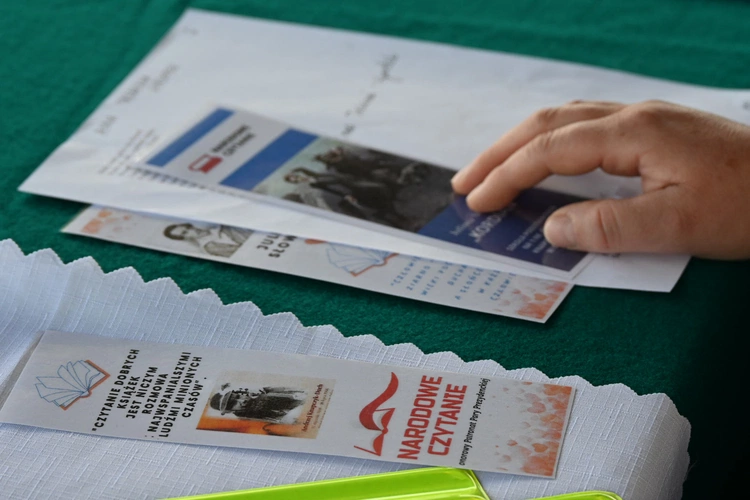 Narodowe Czytanie w parafii w Miętustwie
