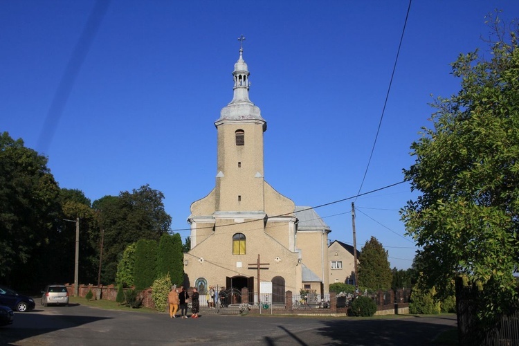 Poświęcenie kościoła św. Tekli w Wódce po remoncie