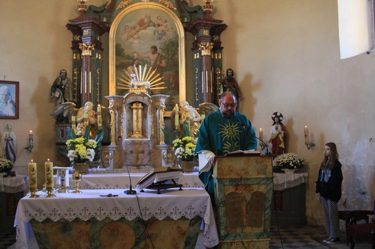 Pierwsza niedziela po powodzi w Chomiąży