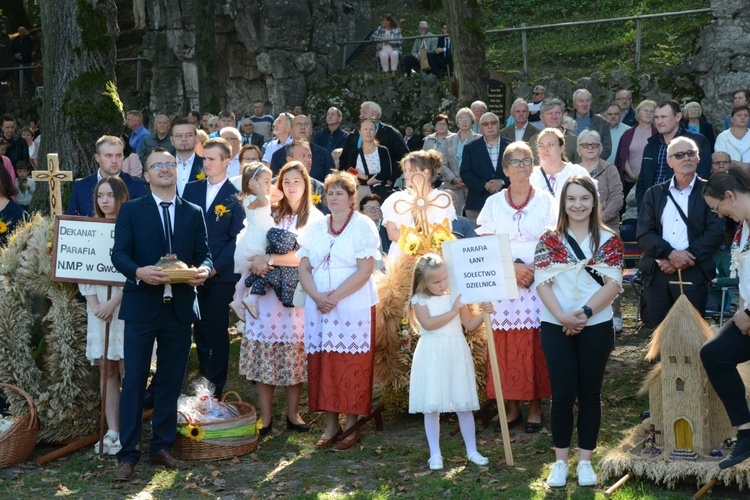 Diecezjalne Dożynki na Górze św. Anny