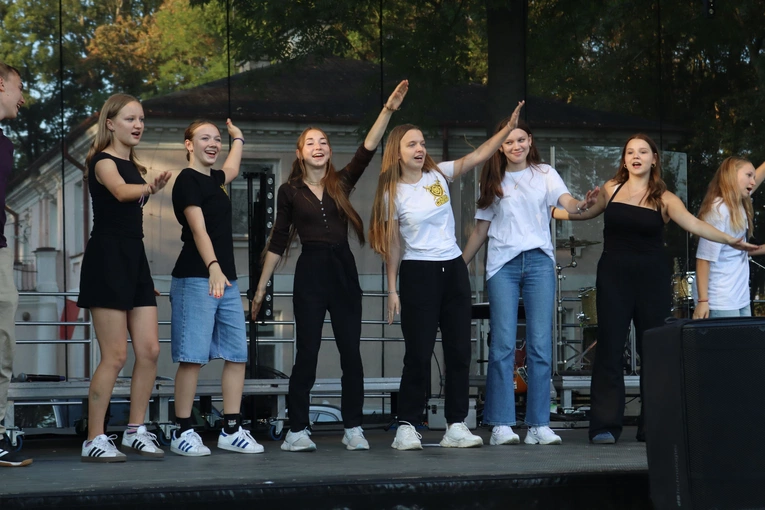 Przasnysz-Rostkowo. Pielgrzymka młodzieży