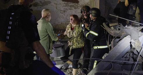 Rosjanie ostrzeliwują też między innymi Charków