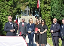 	Do uczestników przemawiał prof. Krzysztof Szwagrzyk z IPN.