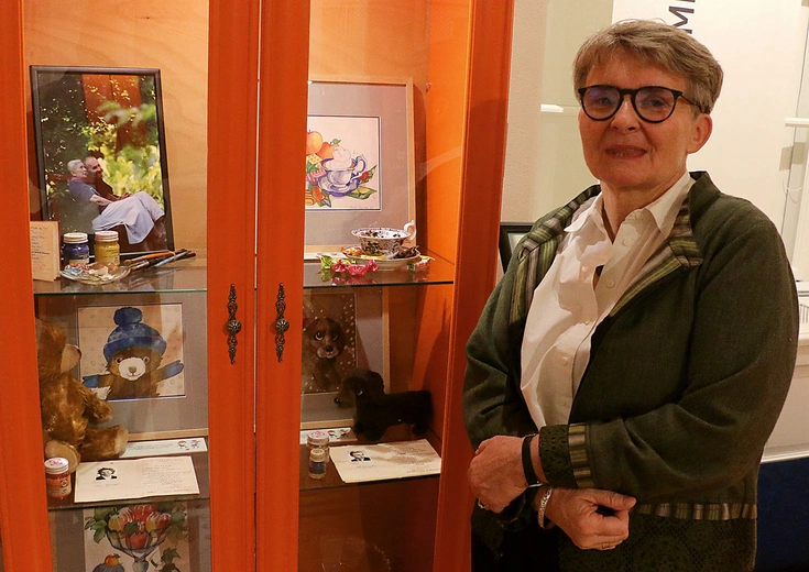 – Niektóre rysunki i pamiątki po rodzicach zostały wraz z ich portretem fotograficznym pokazane w specjalnej witrynie  – mówi Marta Darowska, ich córka.