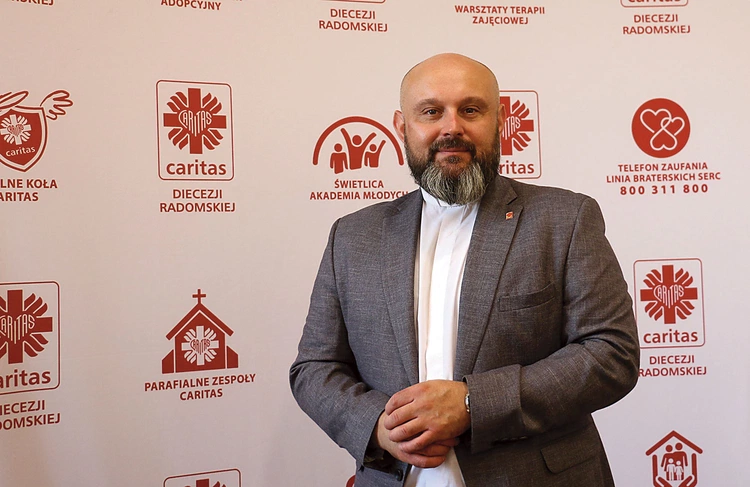 Do wzięcia udziału w inicjatywach zachęca ks. Damian Drabikowski.