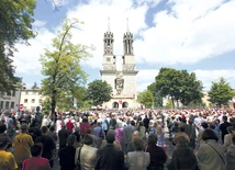 	Na 9 dni przed uroczystościami w kościele na Żoliborzu rozpocznie się nowenna w intencji ojczyzny.
