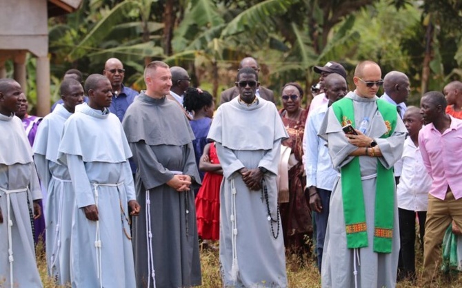 Nowa misja franciszkanów w Ugandzie