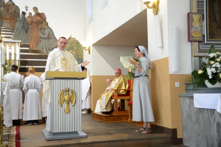 60-lecie Domu Pomocy Społecznej w Kadłubie i posługi sióstr franciszkanek misjonarek Maryi