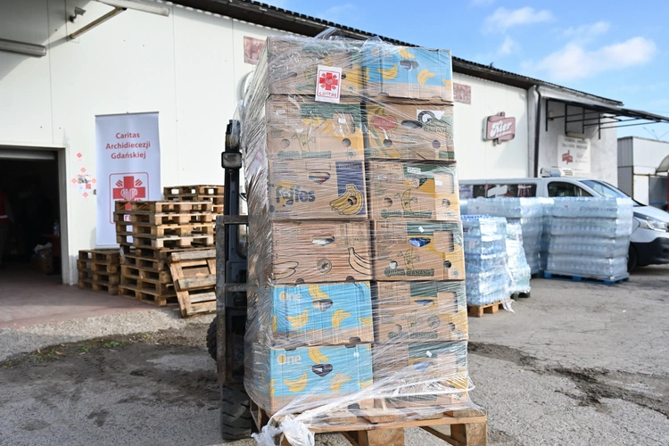 Z Gdańska wyruszył tir z pomocą dla powodzian