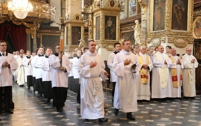 Pielgrzymka kapłanów i alumnów do Sandomierza