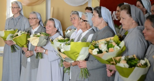 Kadłub dziękuje franciszkankom misjonarkom Maryi