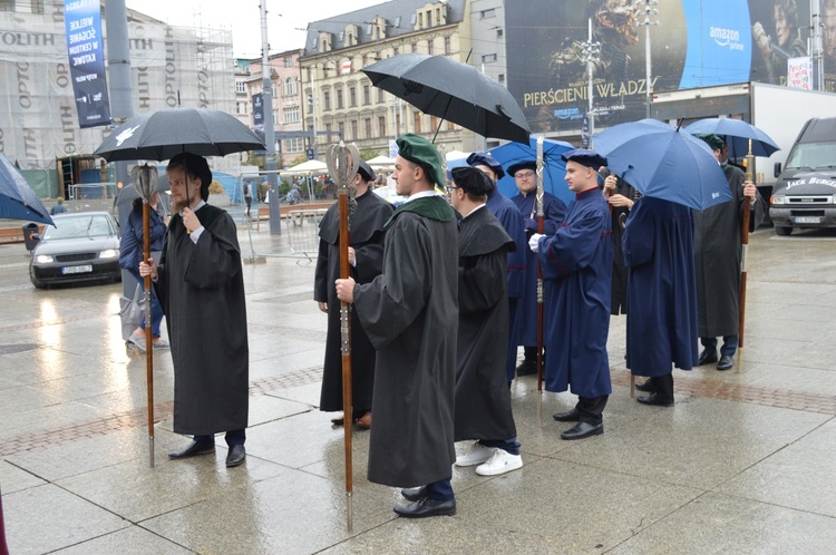 Międzyuczelniana inauguracja roku akademickiego 2024/2025 w Katowicach