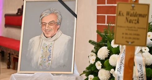 Pogrzeb księdza Waldemara Naczka