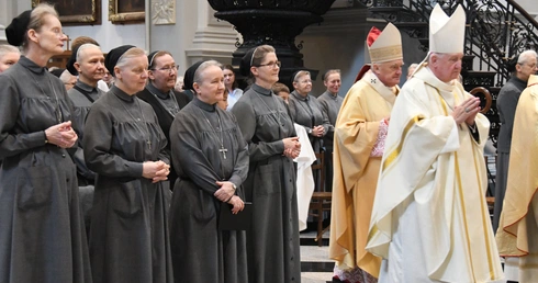 100 lat urszulanek szarych w Warszawie