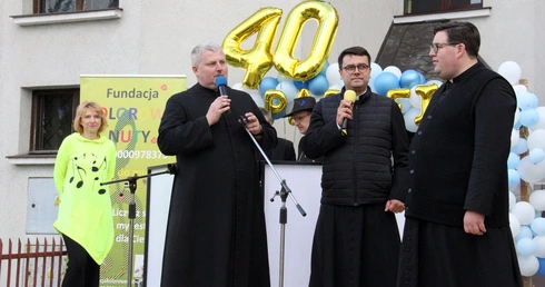 Pierwszy, ale nie ostatni!