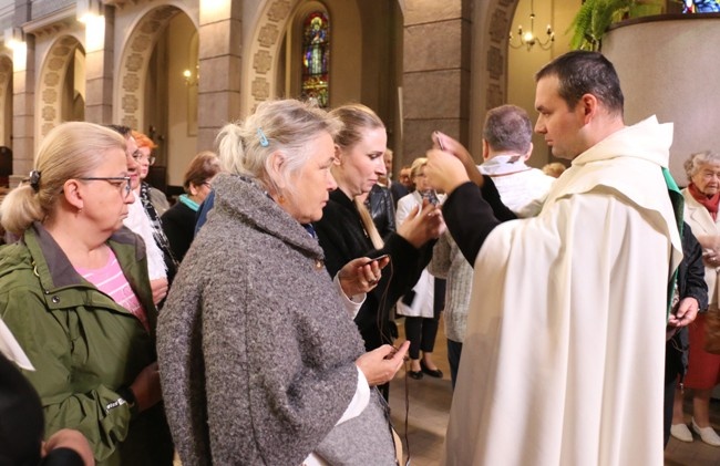 Niedziela szkaplerzna w parafii św. Teresy od Dzieciątka Jezus