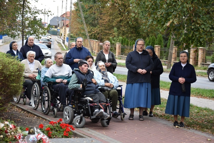 Przasnysz. Koronka na ulicach miast