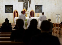 W pierwszy czwartek miesiąca wspólnota seminaryjna zaprasza do modlitwy o nowe powołania