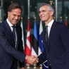 Mark Rutte (L) i Jens Stoltenberg 