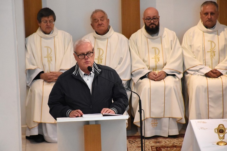 Na Aniołkach stanął pomnik św. Jana Pawła II