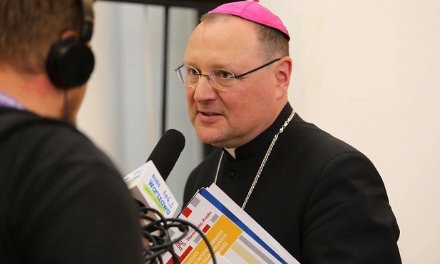 Bp Jacek Grzybowski